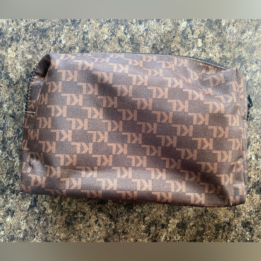 Karl Lagerfeld Top Zip Brown Monogram Cosmetic Bag Nylon Like New - Picture 3 of 6